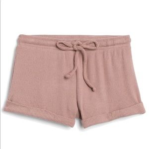 Soft, mauve, comfy , ribbed